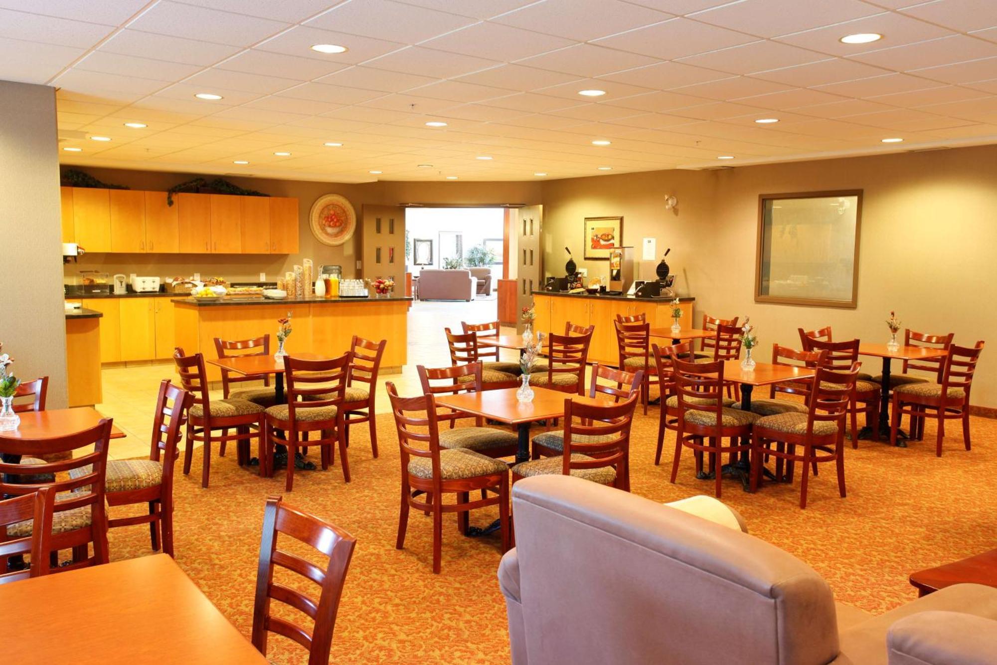 Coast Grimshaw Hotel & Suites Dış mekan fotoğraf